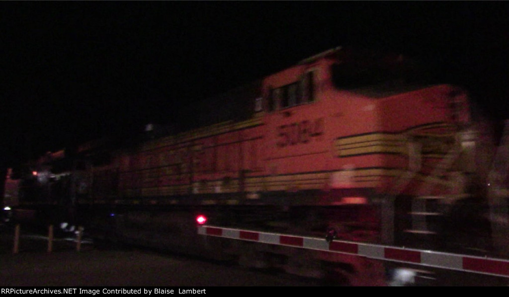 BNSF 5084